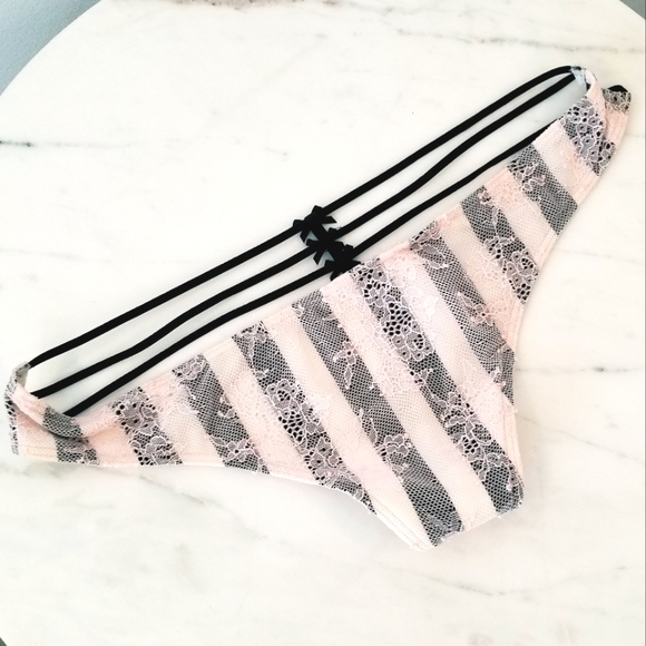 Victoria's Secret Vintage Very Sexy Lace Stripe Strappy V-String Thong Panty NWT - Picture 6 of 12